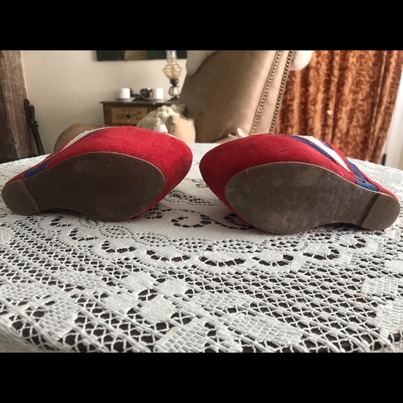 Platform shoes - Picture 2 of 4